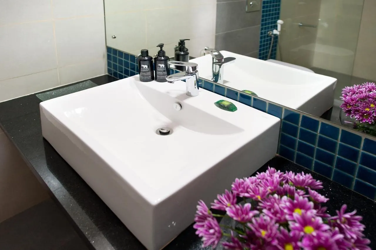 The Beach Apartments Negombo 0*,  Sri Lanka